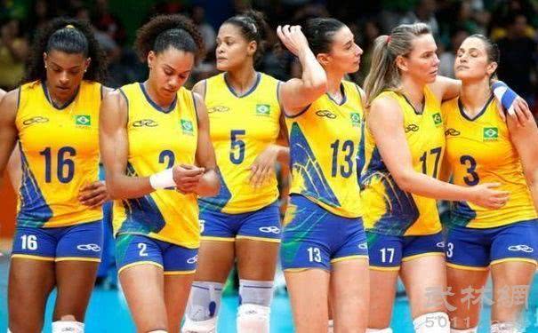  贾巴尔网前灵动，迈阿密公开赛挑落世界前三