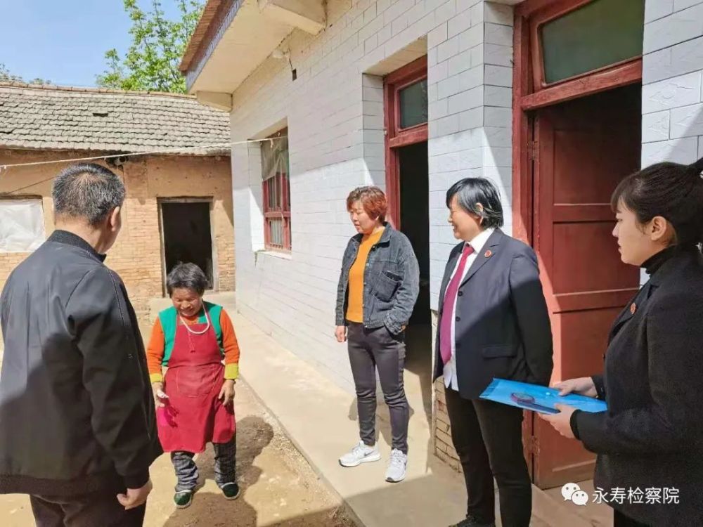  主场地板焕然一新，吉祥物互动暖人心