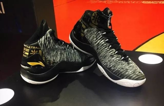  篮球鞋科技再升级，助力球员突破极限