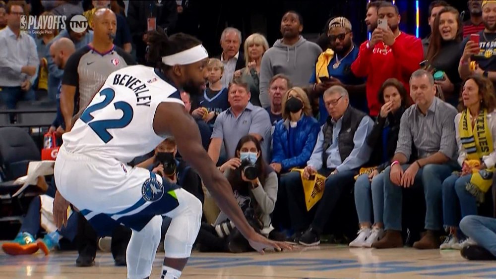  莫兰特暴扣绝杀灰熊终结快船不败