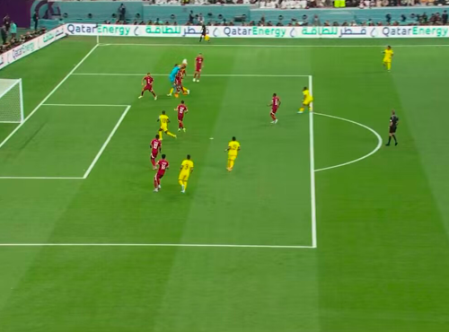  VAR技术改变比赛走向，争议判罚引发热议